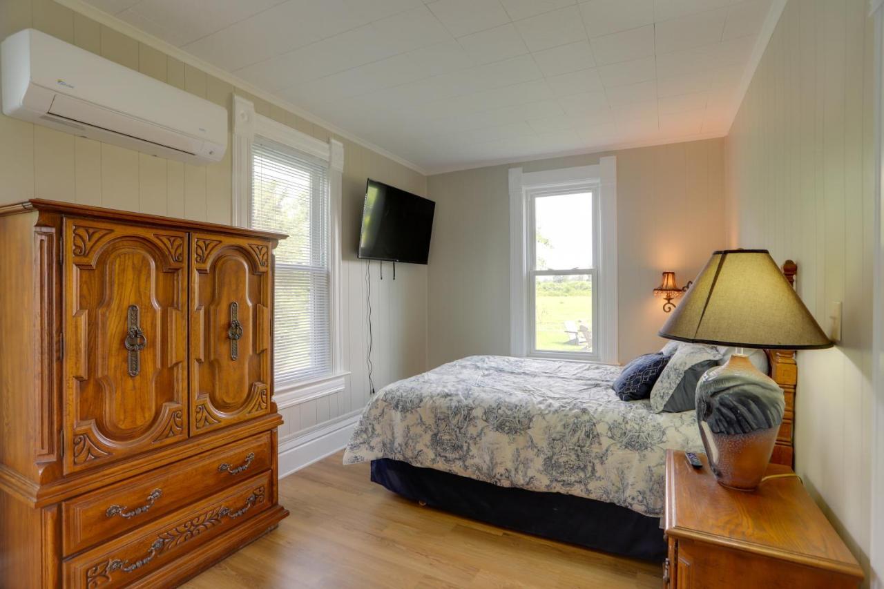 Welcoming Port Clinton Vacation Rental! Exterior photo